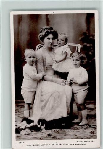 Queen Victoria of Spain with her children - Rotary Photo 281 P - gute Erhaltung