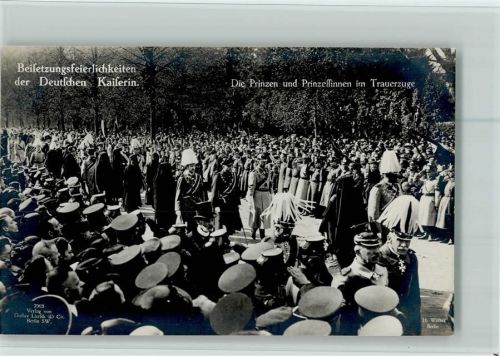 Nr. 7963 Liersch - Beisetzung der Kaiserin AK Gute Erhaltung