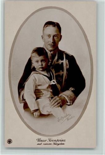 1914 NPG Cecilienhilfe - Kronprinz mit seinem Jüngsten sehr gute Erhaltung AK