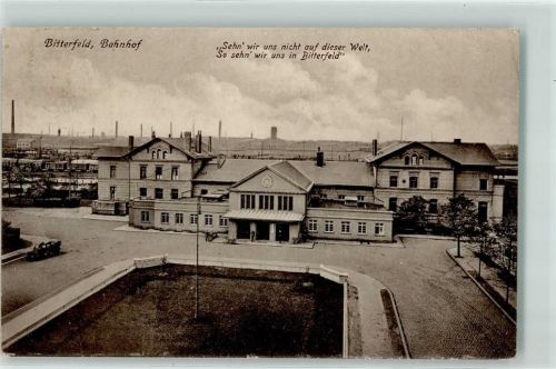 Bitterfeld Bahnhof Vorplatz
