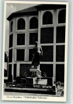 Bad Aachen Wehrhafter Schmied Denkmal Schmied