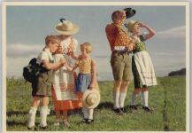 Werbung - Dirndl Kleidung - Farben für Mode - Indanthren