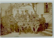 W7297 Alpirsbach WK I Gruppenfoto mit Krankenschwester vor einem Lazarett Soldat