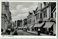 32791 W4937 Lage , Lippe - Hauptstraße Radfahrer