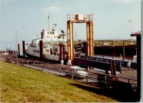 25845 W2251 Pellworm FOTO KEINE AK Fähranlage