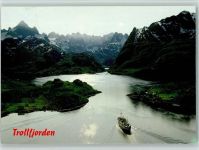 Schiff in denTrollfjorden AKU2