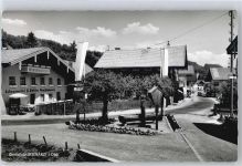 83313 W8227 Eisenärzt - Dorfplatz