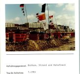 26757 W2972 Borkum FOTO KEINE AK Strand und Hotelfront Foto montiert auf Karton