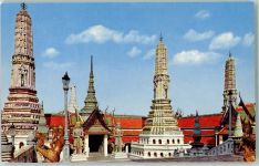 Bangkok - Inside the Emerald Buddha Temple Wat Phra Keo