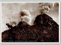 Napoli Explosion 1933 , gute Erhaltung Vulkan Foto AK