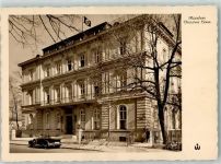 W8000 München Braunes Haus Parteizentrale der NSDAP Oldtimer Feldpost WK II Ers. Abtl. für motorisierte Aufklärung Fotograf Fritz Witzig Nr. 66 Stadt mit Hakenkreuz Foto AK