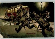 Zapfenstreich Straßenbahn voll mit Soldaten, die ins Lager wollen Militär Humor WK I 1917 Gebrauchsspuren