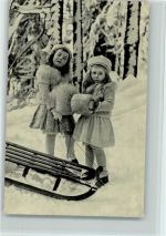 Zwei Mädchen ziehen einen Holzschlitten 1908 AK Muff Schlitten