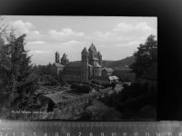 56743 W5442 Niedermendig , Kr Mayen GLASNEGATIV Abtei Maria Laach