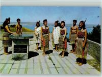 Gisborne Maori Frauen und Männer Tracht