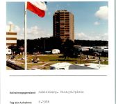 27472 W2190 Sahlenburg FOTO KEINE AK Minigolf Hochhaus Foto montiert auf Karton