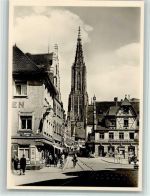 W7900 Ulm , Donau Blick in die Hischstraße Münster Apotheke Apotheke