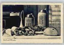 Stilleben Bierkrüge Brezel Rettich 1938 Foto AK Bier