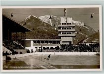 W8100 Garmisch Olympia Eisstadion Foto AK Wintersport