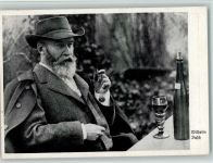 Wilhelm Busch trinkt Wein Busch Wilhelm