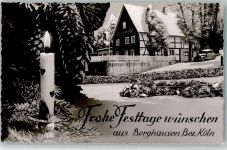 W5253 Berghausen Gaststätte Bergischer Hof Winteraufnahme brennende Kerze Tannenzweige Tannenzapfen Städteglückwunsch