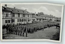 W8484 Grafenwöhr Serenadenaufstellung AK Kaserne 1937 Gebrauchsspuren
