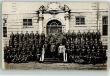 86687 W8851 Kaisheim 1913 Gebrauchsspuren Gruppenphoto Soldaten Ort handschriftlich