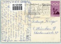 Frau im grasgrünem Jagdkostüm Berghumor