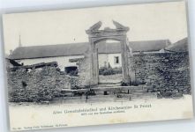 43580 Saint-Privat-d'Allier - Kirchruine, Alter Gemeindefriedhof