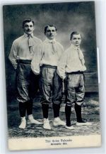 The three Rolands Akrobatik-Akteure Zirkus