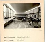 25761 W2242 Büsum FOTO KEINE AK Wellenbad InnenaufnahmeFoto montiert auf Karton