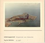 27498 W2192 Helgoland FOTO KEINE AK Luftaufnahme von Südosten Foto montiert auf Karton