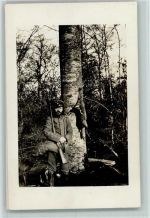 WK I Soldat mit einem erlegten Hasen AK Jagd Privatfoto AK