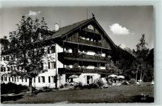83730 W8165 Fischbachau Gebrauchsspuren Richterheim Geranien Terrasse Sonnenschirm Hirsch