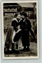 Ein Geheimnis - Kindergeflüster Foto AK Trachten Schwarzwald