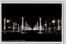 W1000 Berlin Mitte Nachtaufnahme Unter den Linden im Festschmuck WK II Stadt mit Hakenkreuz 1942
