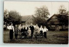 84347 W8340 Pfarrkirchen , Niederbay Privatfoto AK Familie Fahrrad