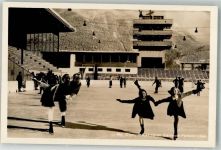W8100 Garmisch-Partenkirchen Olympia Eisstadion Schlittschuhe Olympiade 1936 Foto AK