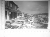 53505 W5486 Altenahr SW-Dia (Kunststoff) KEINE AK Gasthaus Terasse