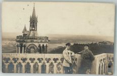 02000 Laon 1916 Foto AK Uniform Kathedrale Feldpost WK I 16.Res.-Div.