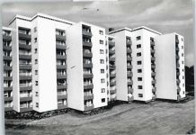 25421 W2080 Pinneberg - Haus Wiese Balkon