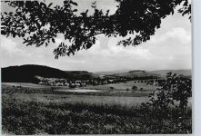37133 W3403 Reiffenhausen - Gesamtansicht Feld Haus Baum Berg
