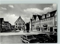 97980 W6990 Bad Mergentheim - Marktplatz Marktbrunnen Autos