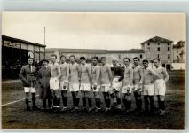 Mannschaft auf dem Platz Fußballmannschaft Privatfoto AK