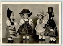 Tracht aus dem Schwarzwald Käthe Kruse Foto AK