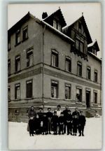 09322 O9294 Penig 1909 Privatfoto AK Wohnhaus Winter Ort handschriftlich