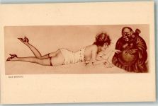 Erotik halbnackte Frau halterlose Strümpfe Serie 100 f/2 Der Glücksgott Buddha Verlag Fischer + Wittig Leipzig Brüning, M. Künstlerkarte