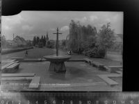 31848 W3252 Bad Münder am Deister GLASNEGATIV Brunnen in der Deisteralle