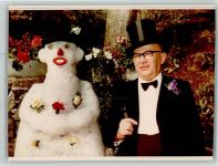 W3362 Bad Grund , Harz Mann mit Zylinder Schneemann Schneemann FOTO KEINE AK
