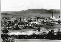 31860 W3254 Emmerthal , Niedersachs - Fluss Brücke Berg Haus Baum Feld